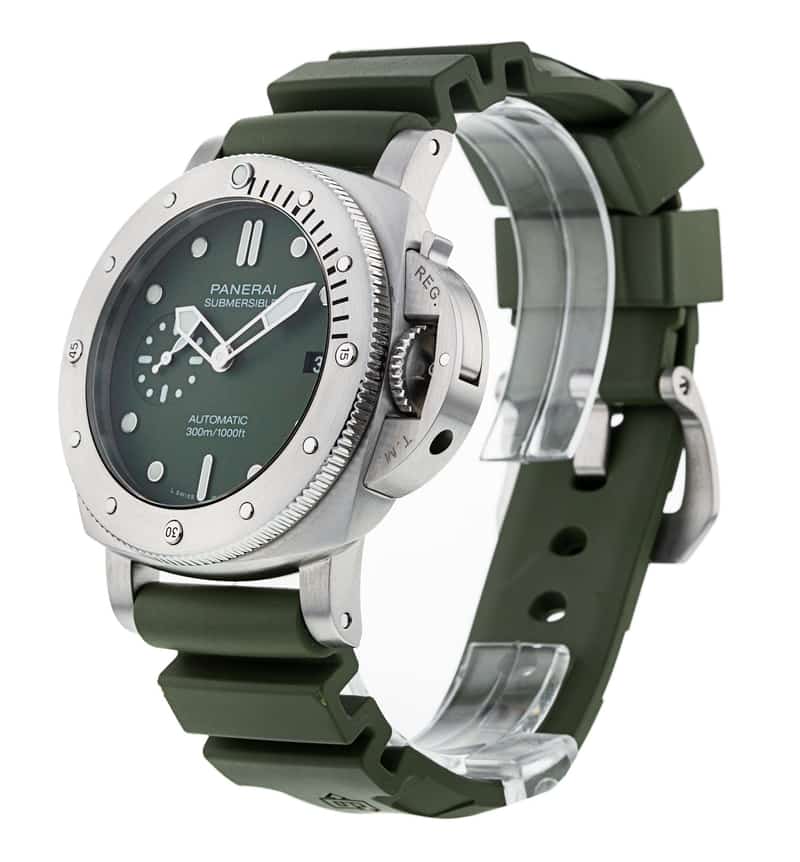 Panerai Submersible PAM01055